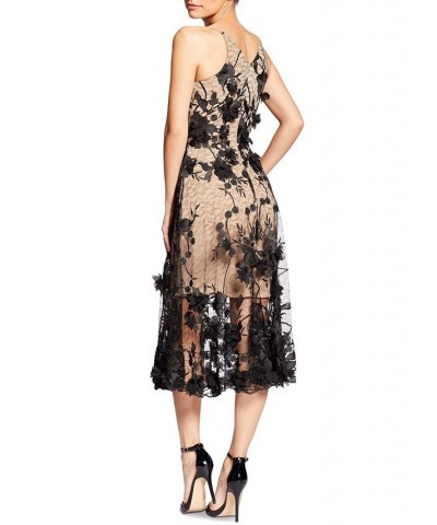 Audrey Floral Appliqué Lace Dress Tan/Beige $113.96 Dresses