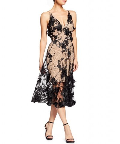 Audrey Floral Appliqué Lace Dress Tan/Beige $113.96 Dresses